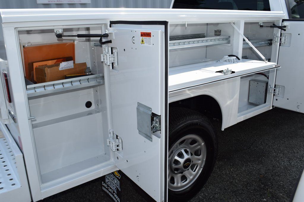 2025 Chevrolet Silverado 3500HD 4WD Double Cab 162" Work Truck - 22868314 - 50