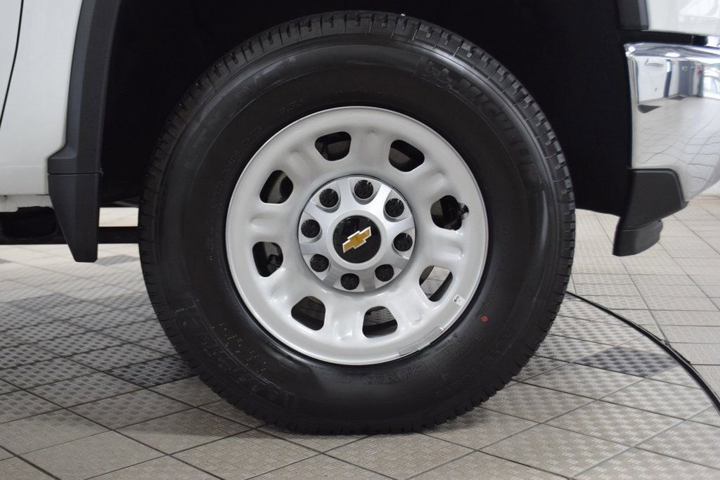 2025 Chevrolet Silverado 3500HD 4WD Double Cab 162" Work Truck - 22868316 - 16