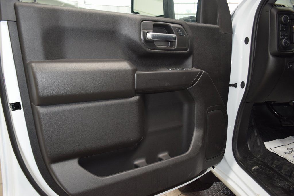 2025 Chevrolet Silverado 3500HD 4WD Double Cab 162" Work Truck - 22868316 - 39