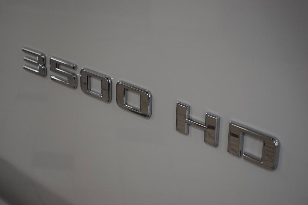 2025 Chevrolet Silverado 3500HD 4WD Double Cab 162" Work Truck - 22945236 - 16