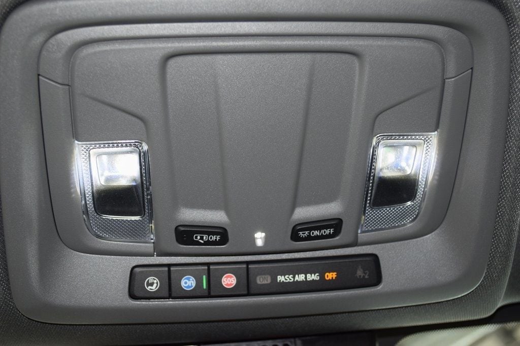 2025 Chevrolet Silverado 3500HD 4WD Double Cab 162" Work Truck - 22945236 - 46