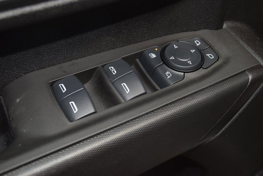 2025 Chevrolet Silverado 3500HD 4WD Double Cab 162" Work Truck - 22949684 - 45