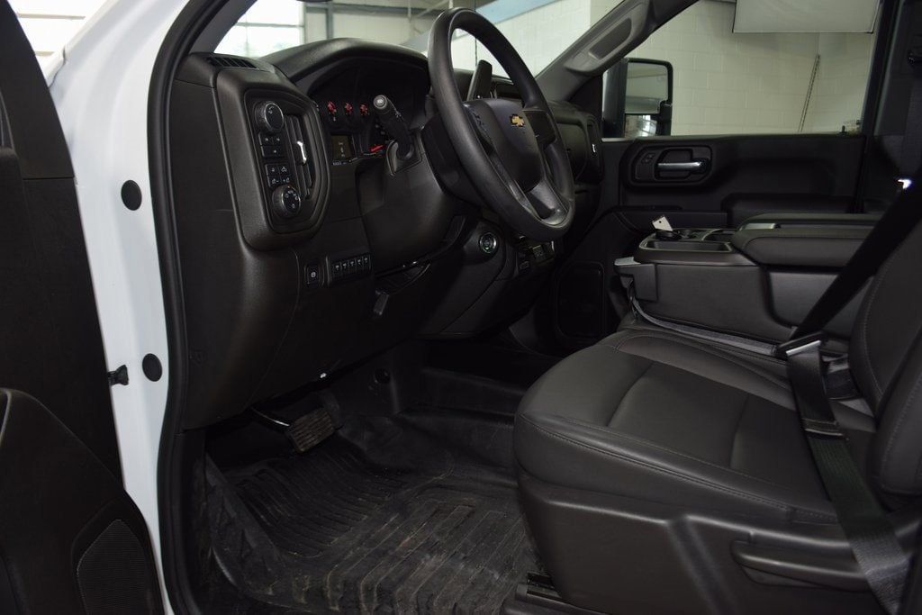 2025 Chevrolet Silverado 3500HD 4WD Double Cab 162" Work Truck - 22959311 - 39