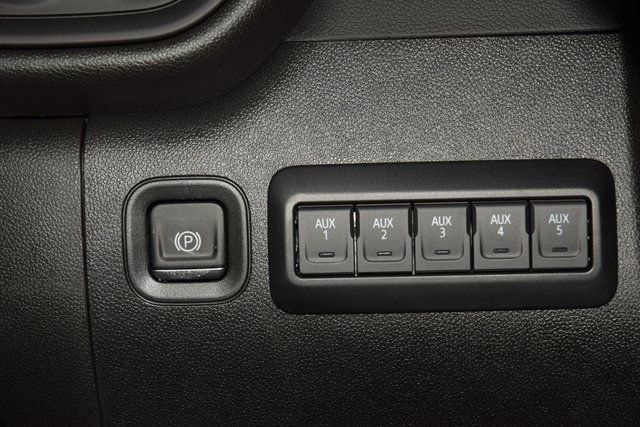 2025 Chevrolet Silverado 3500HD 4WD Double Cab 162" Work Truck - 23012363 - 22