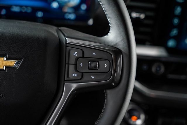 2025 Chevrolet Silverado 3500HD High Country DRW - 22868309 - 29