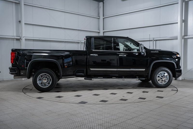 2025 Chevrolet Silverado 3500HD High Country DRW - 22868309 - 7