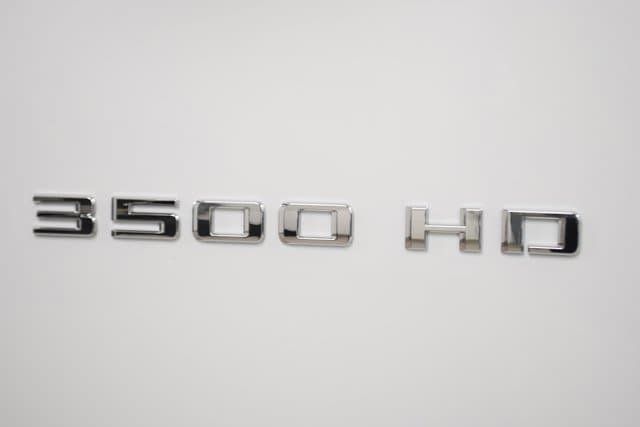 2025 Chevrolet Silverado 3500HD CC  - 22868328 - 9