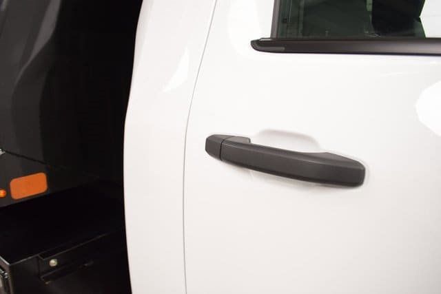 2025 Chevrolet Silverado 3500HD CC  - 22868328 - 11