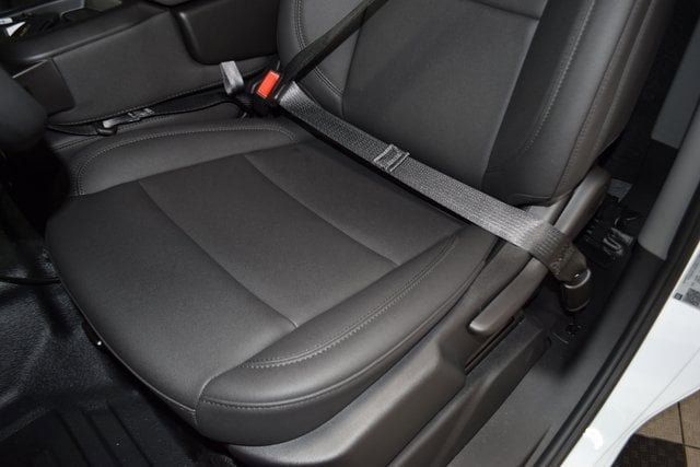 2025 Chevrolet Silverado 3500HD CC  - 22868328 - 33