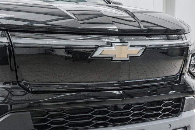 2025 Chevrolet Silverado EV e4WD Crew Cab Extended Range LT - 22641241 - 10