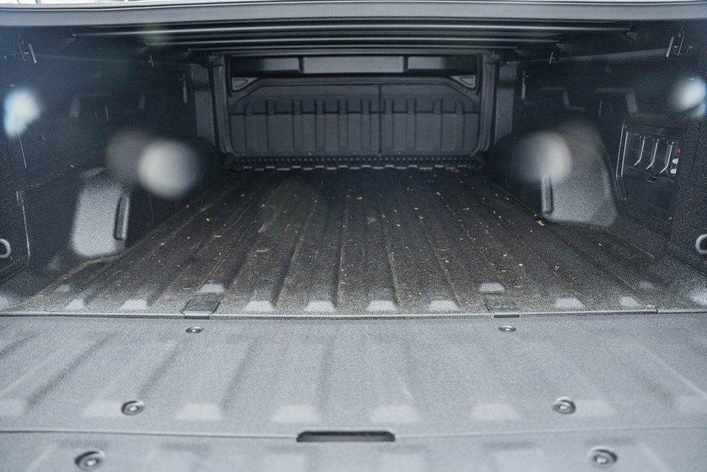 2025 Chevrolet Silverado EV e4WD Crew Cab Extended Range RST - 22812539 - 18