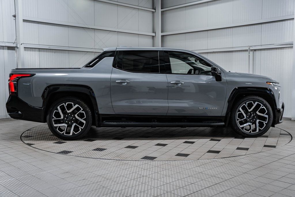 2025 Chevrolet Silverado EV e4WD Crew Cab Extended Range RST - 22812539 - 7