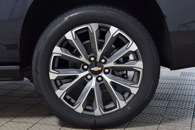 2025 Chevrolet Suburban 4WD 4dr High Country - 22900009 - 28