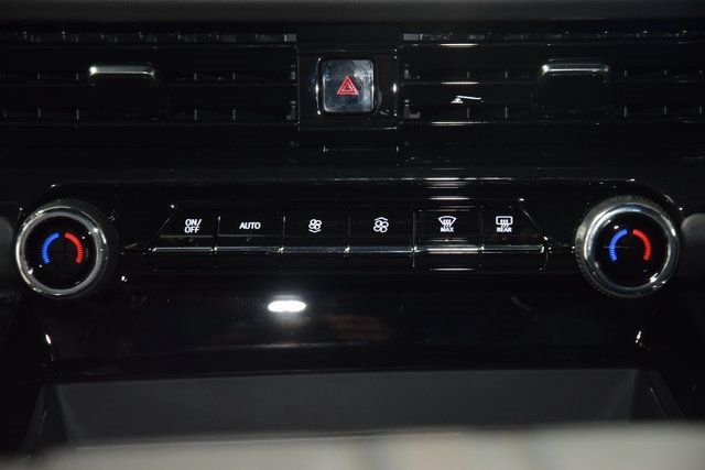 2025 Chevrolet Suburban 4WD 4dr High Country - 22900009 - 32