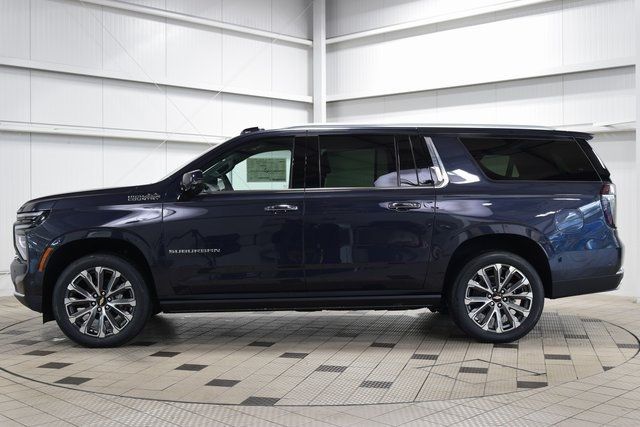 2025 Chevrolet Suburban 4WD 4dr High Country - 22900009 - 3