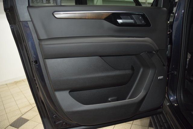 2025 Chevrolet Suburban 4WD 4dr High Country - 22900009 - 43