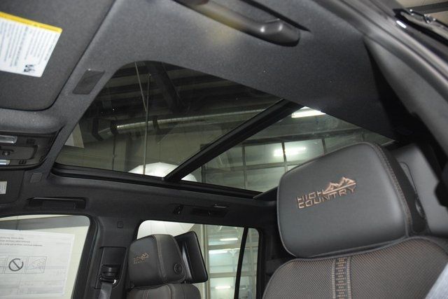 2025 Chevrolet Suburban 4WD 4dr High Country - 22900009 - 49