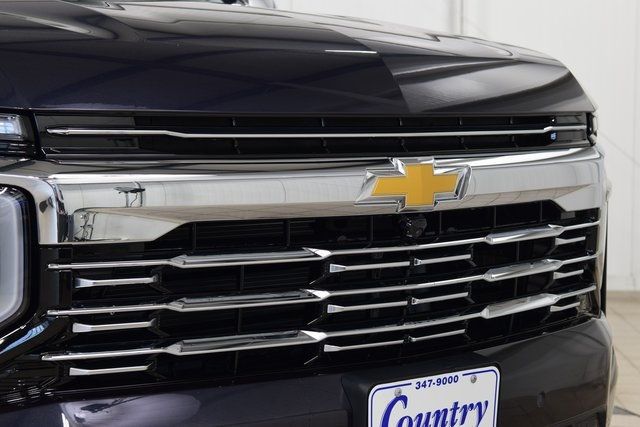 2025 Chevrolet Suburban 4WD 4dr Premier - 22899983 - 10
