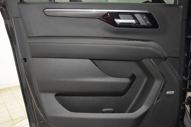 2025 Chevrolet Suburban 4WD 4dr Premier - 22899983 - 43