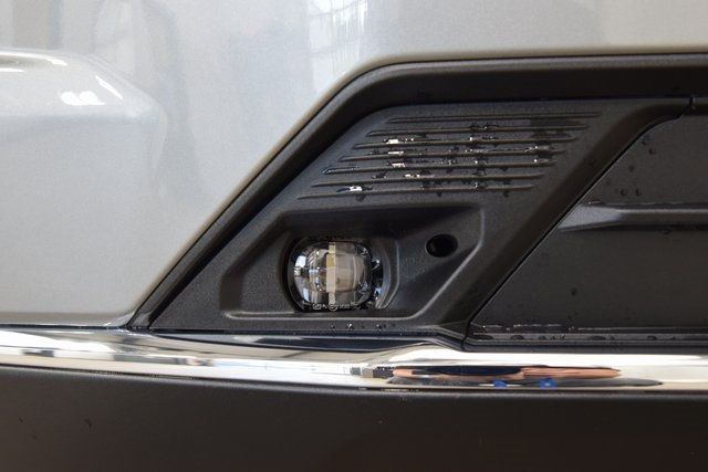 2025 Chevrolet Suburban 4WD 4dr Premier - 22900044 - 13