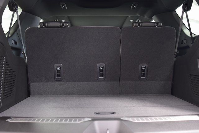 2025 Chevrolet Suburban 4WD 4dr Premier - 22900044 - 22