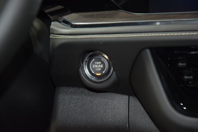 2025 Chevrolet Suburban 4WD 4dr Premier - 22900044 - 33