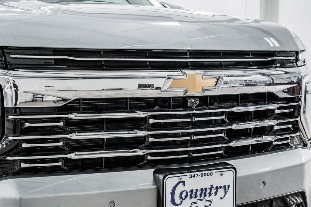 2025 Chevrolet Suburban 4WD Premier - 22650190 - 10