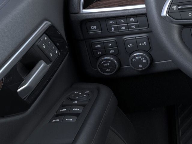 2025 Chevrolet Suburban LT - 23076767 - 21