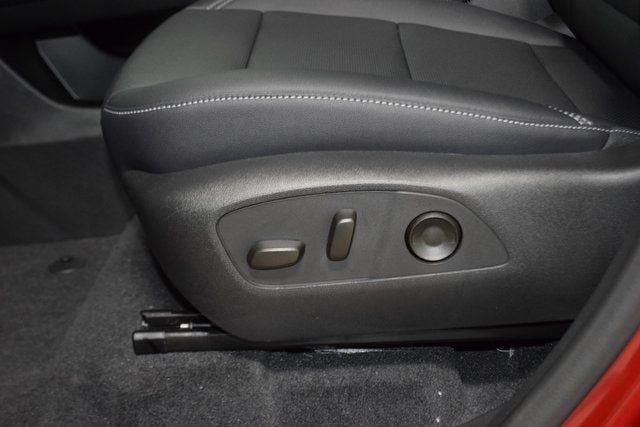2025 Chevrolet Traverse AWD 4dr LT w/2LT - 22879328 - 38