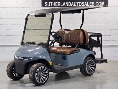 2025 E-Z-GO RXV 2+2 ELiTE 2.2