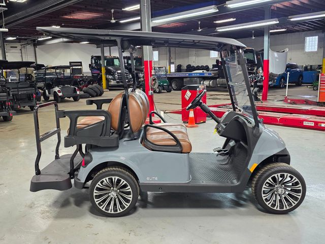 2025 E-Z-GO RXV 2+2 ELiTE 2.2  - 22967872 - 4