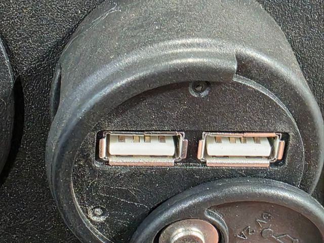 2025 E-Z-GO RXV 2+2 ELiTE 4.2 TWIN PACK  - 22967889 - 16