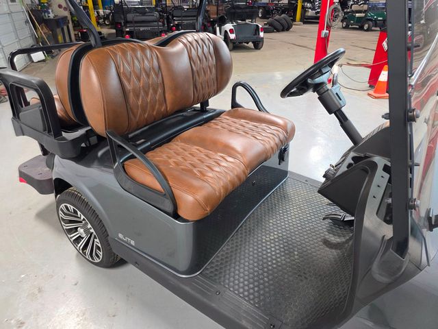 2025 E-Z-GO RXV 2+2 ELiTE 4.2 TWIN PACK  - 22967889 - 19