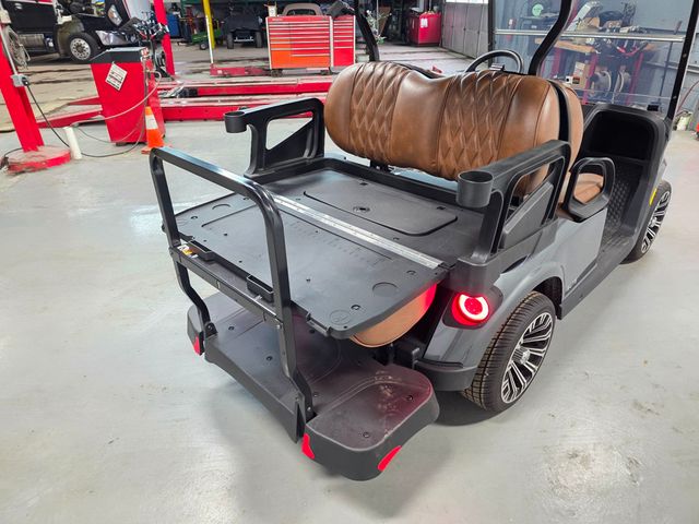 2025 E-Z-GO RXV 2+2 ELiTE 4.2 TWIN PACK  - 22967889 - 23