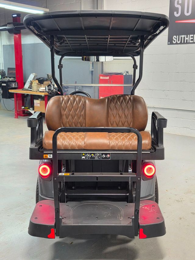 2025 E-Z-GO RXV 2+2 ELiTE 4.2 TWIN PACK  - 22967889 - 7