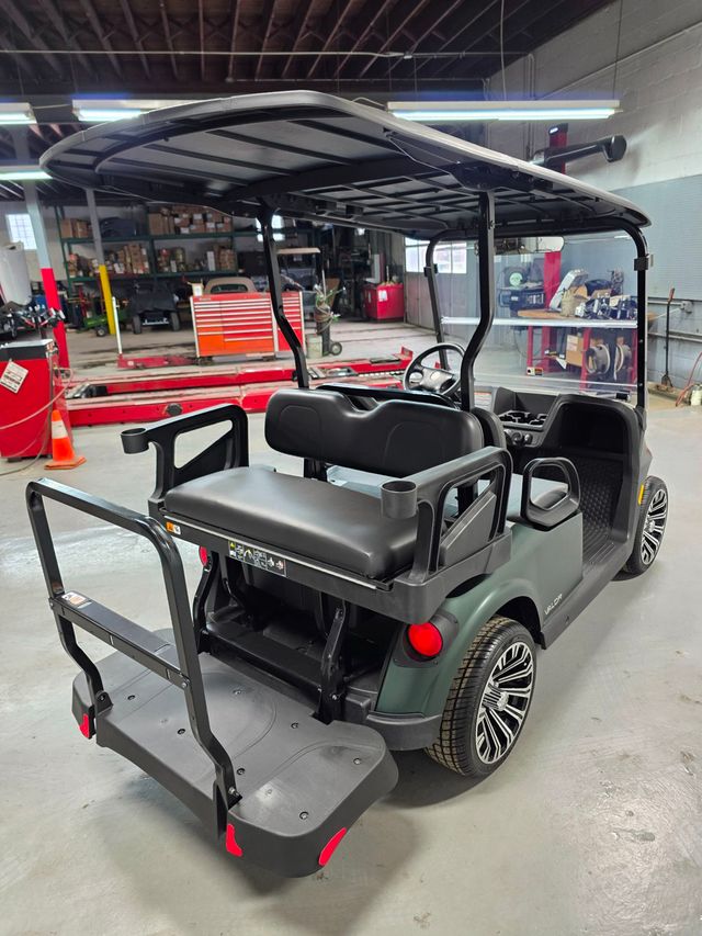 2025 E-Z-GO VALOR 4  - 22967890 - 7