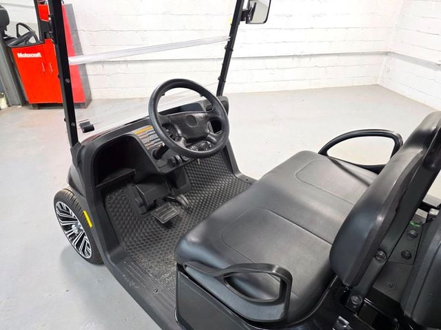 2025 E-Z-GO VALOR 4  - 22967907 - 11