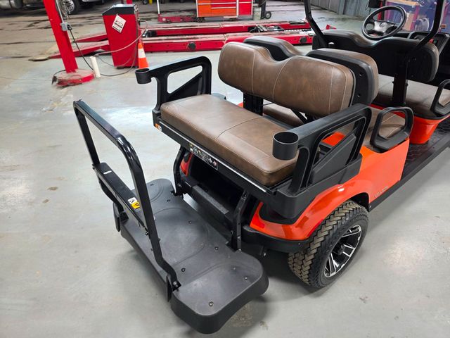 2025 E-Z-GO VALOR 6  - 22967904 - 18