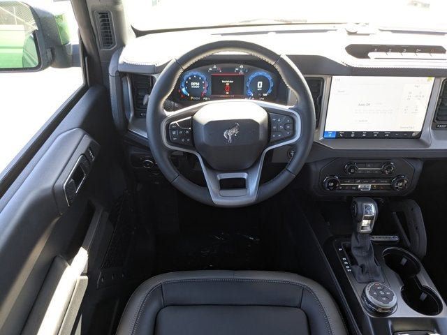 2025 Ford Bronco Outer Banks 4 Door 4x4 - 22916133 - 13