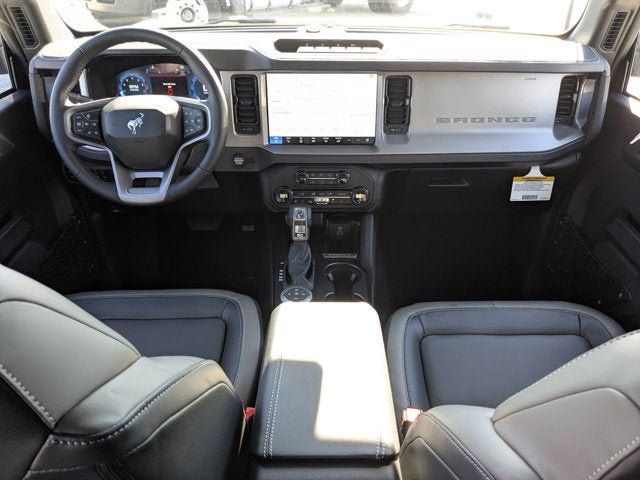 2025 Ford Bronco Outer Banks 4 Door 4x4 - 22939307 - 12