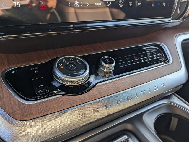 2025 Ford Expedition King Ranch 4x4 - 22923874 - 22