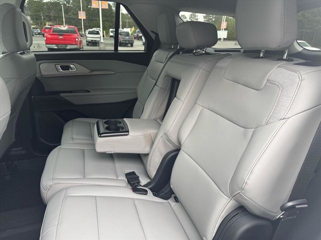2025 Ford Explorer Active 4WD - 22953684 - 26