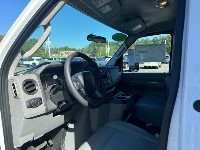 2025 Ford E-Series Cutaway E-450 SD - 22942313 - 8