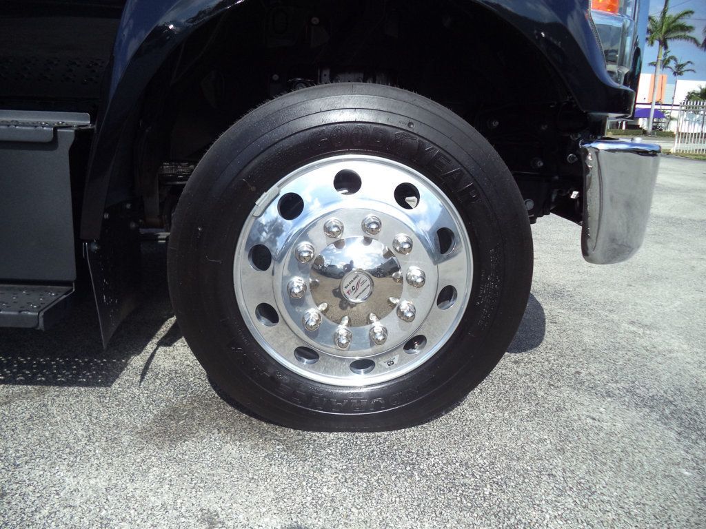 2025 Ford F750 w/ 22' JerrDan 6 Ton Dual Angled Shark Carrier Rollback - 22434603 - 16