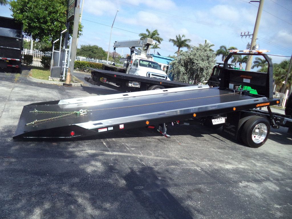2025 Ford F750 w/ 22' JerrDan 6 Ton Dual Angled Shark Carrier Rollback - 22434603 - 25