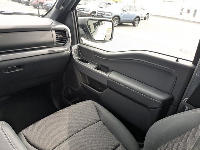 2025 Ford F-150 Crew Cab Pickup - 22929366 - 14