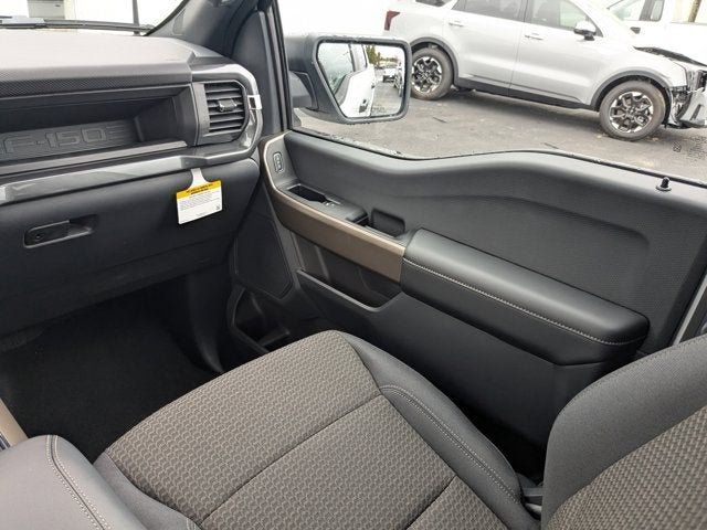 2025 Ford F-150 STX 4WD SuperCrew 5.5' Box - 22922112 - 14