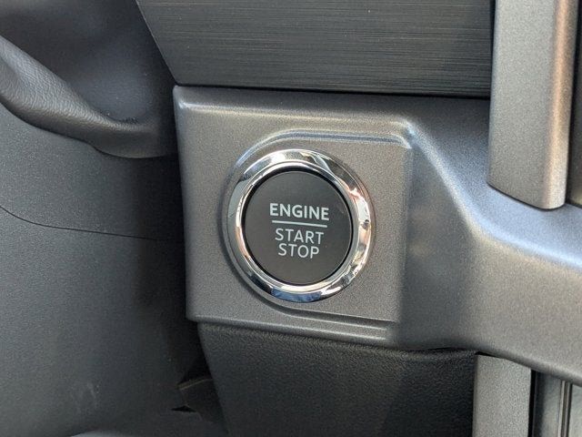 2025 Ford F-150 SuperCrew® - 22918430 - 25