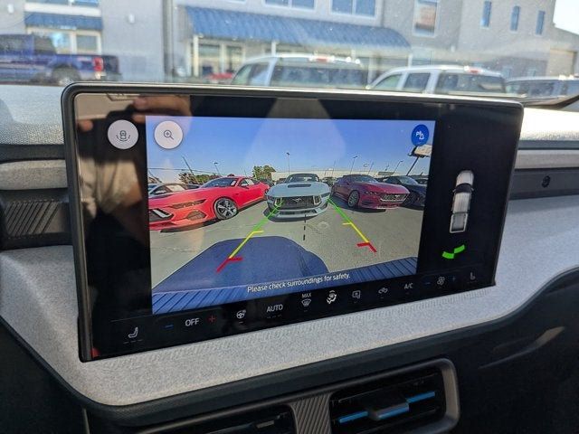 2025 Ford Maverick XLT FWD SuperCrew - 22933340 - 21