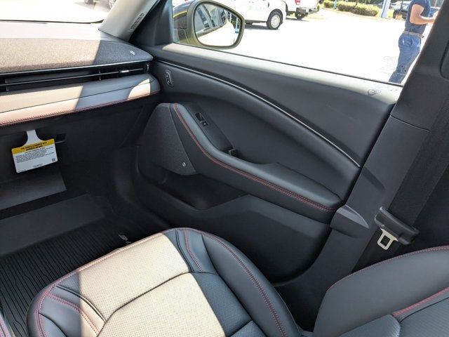 2025 Ford Mustang Mach-E Premium AWD - 22901198 - 14